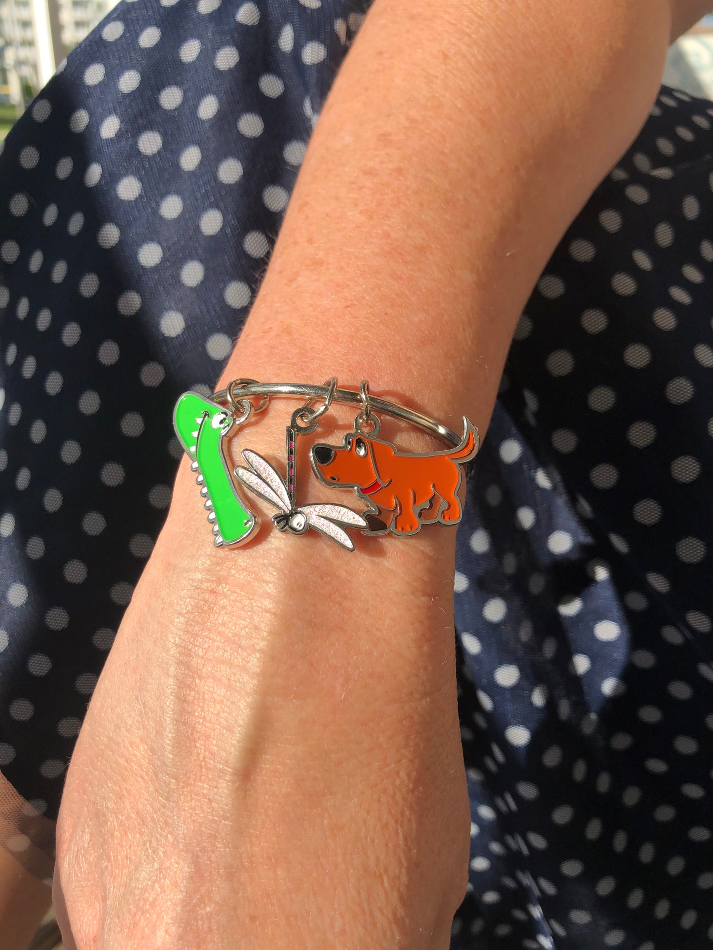 Busy Bee charm - Friends Along The Way by Rob Kaz